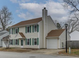 219 Gate House Rd, Newport News, VA 23608