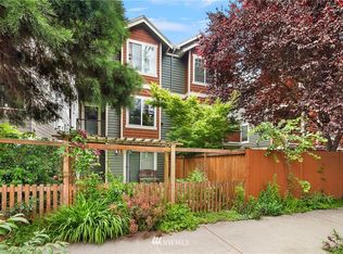 121 21st Ave E #B, Seattle, WA 98122