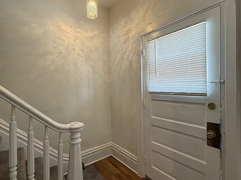 1817 Jancey St — Photo 21