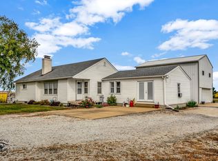 7479 E 2000n Rd, Kankakee, IL 60901