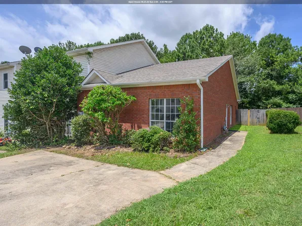 209 Cambrian Ridge Trl, Pelham, AL 35124