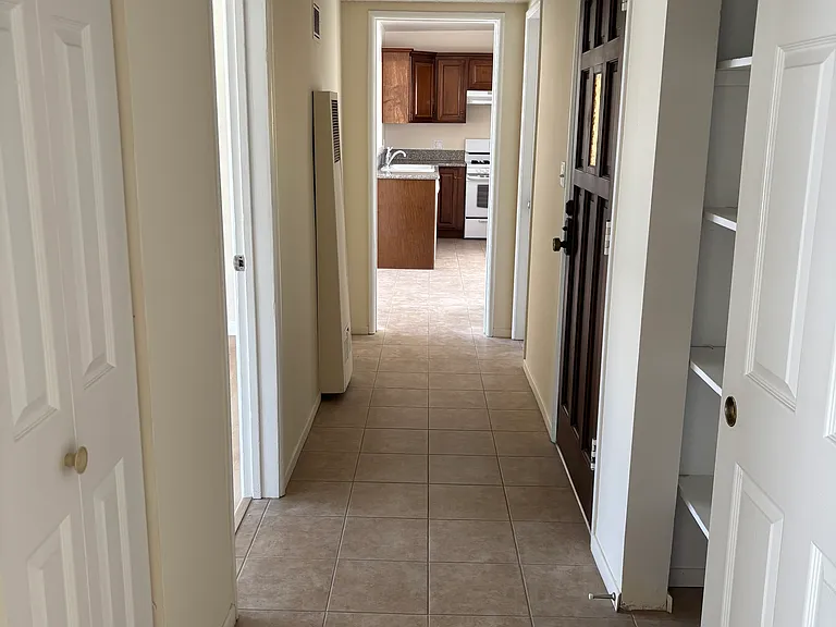 315 Longfellow Ave — Photo 9