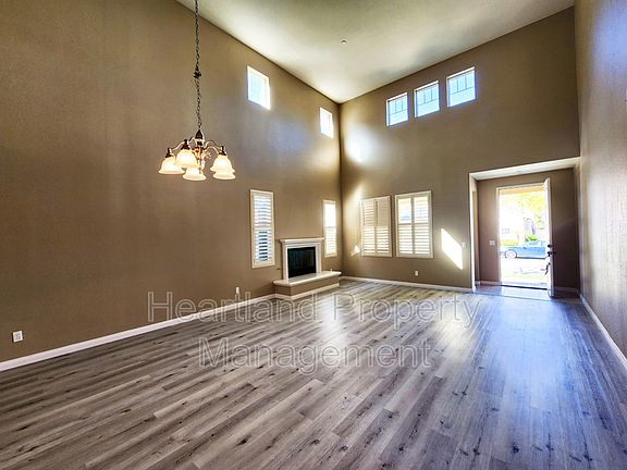 2nd image of 2967 Burnet Dr
