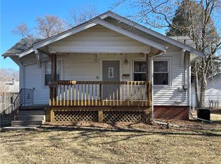 2711 61st St, Des Moines, IA 50322