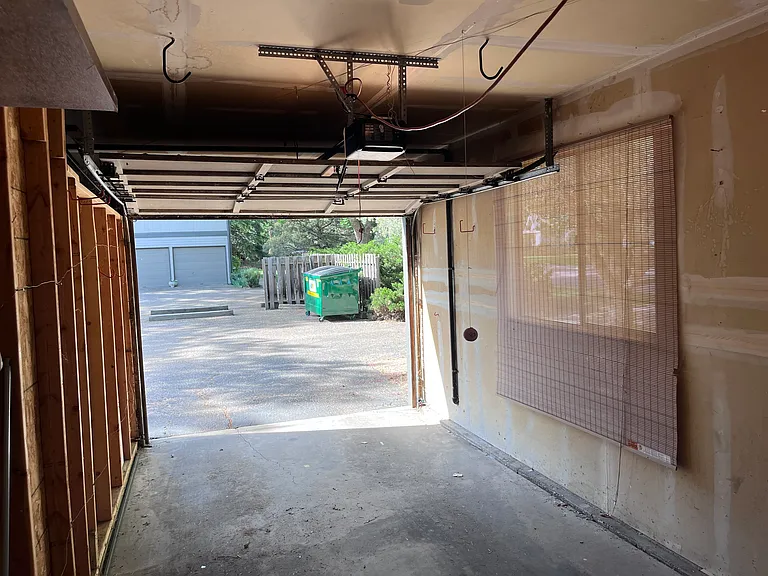 2600 Parklake Ct — Photo 18