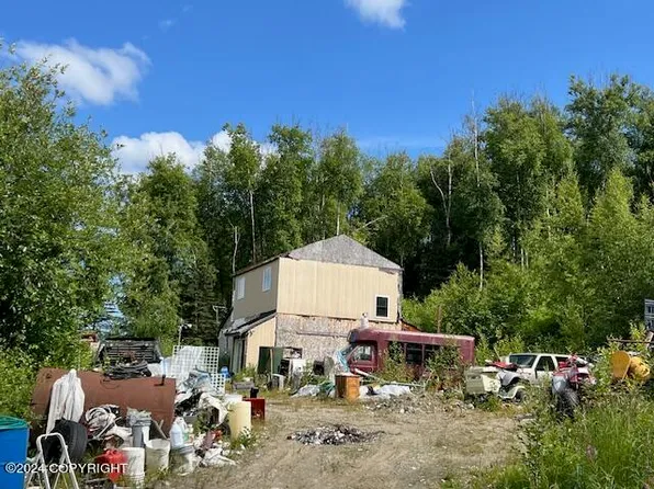 3423 S Dawn Lake Dr, Wasilla, AK 99623