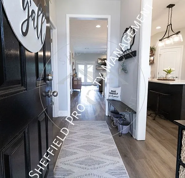7322 Pine Chase Dr — Photo 5