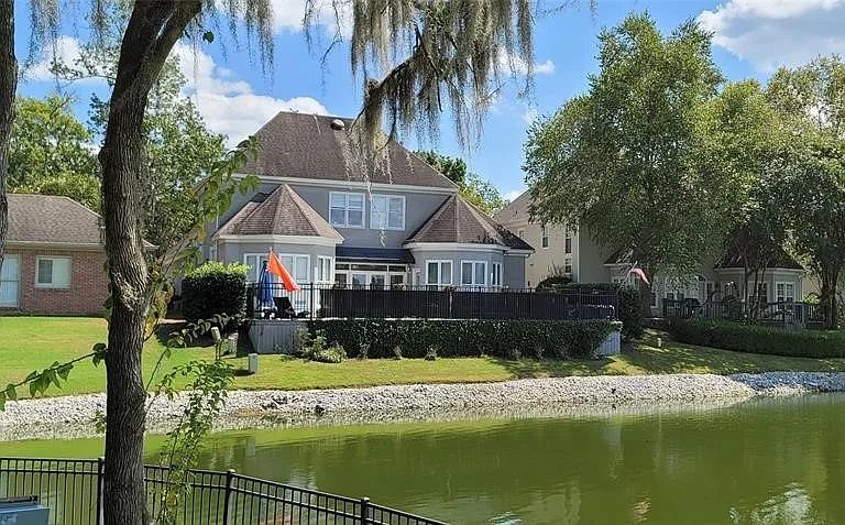 8624 Old Marsh Way — Photo 3