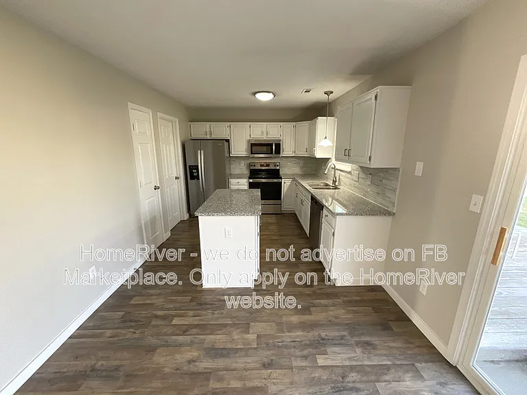 629 Lake Crossing Ct — Photo 11