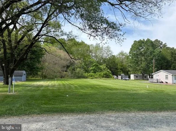 Holly Oak Rd N, Easton, MD 21601