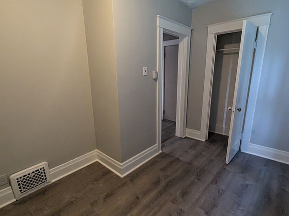 5th image of 2237 Cudaback Ave #2