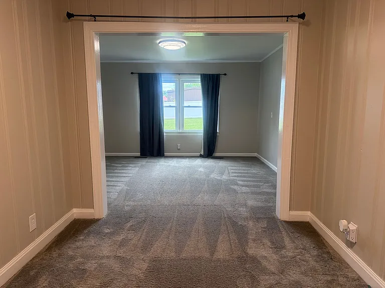 1106 Poplar Ave — Photo 10