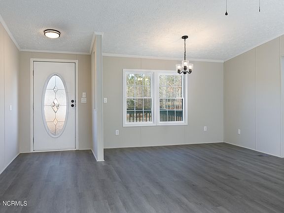 5th image of 4884 Grinders Way NE
