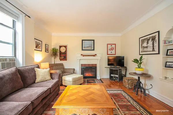 Sold by Abacus Properties | media 2