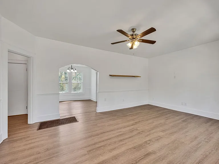 156 Greens Lake Rd — Photo 5