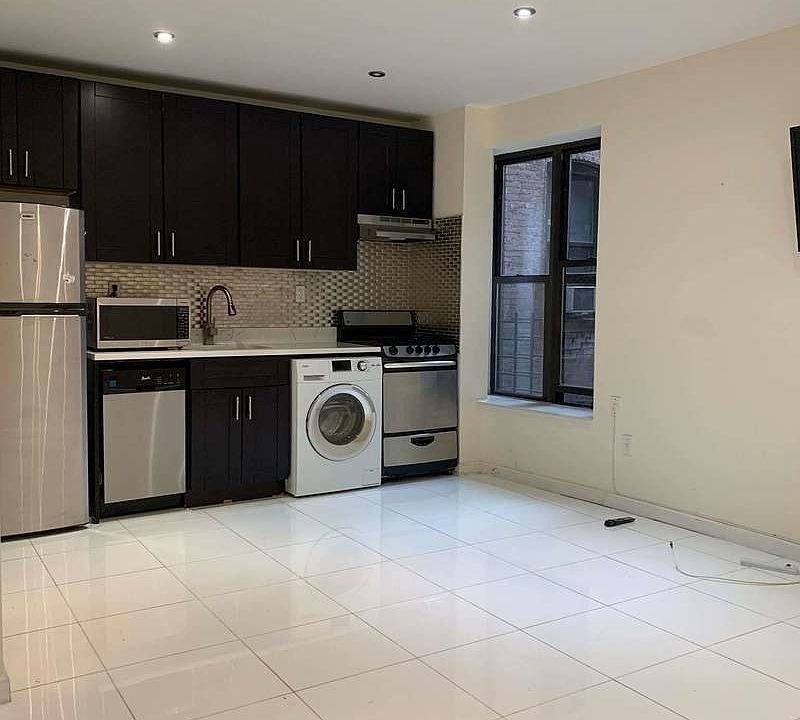 1st image of 8 Manhattan Ave #2BB