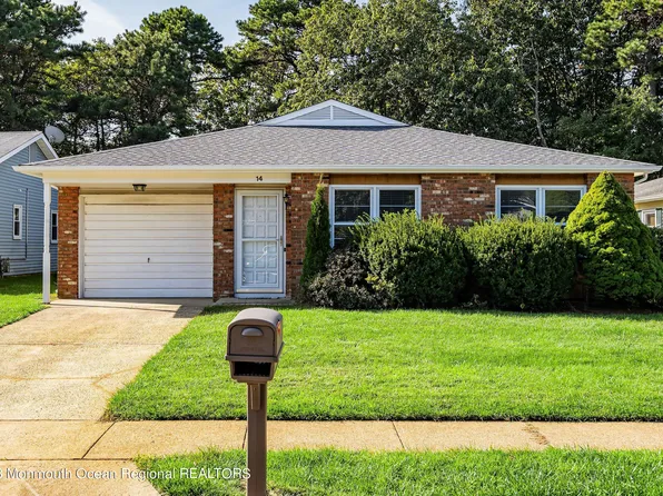 14 Tudor Court, Brick, NJ 08723