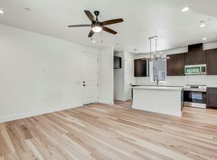 4127 E 12th St UNIT 4, Austin, TX 78721
