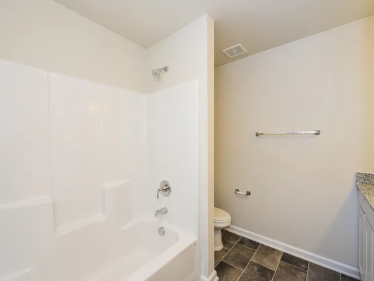 324 High Grove Way — Photo 9