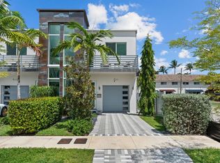 636 NE 8th Ave, Fort Lauderdale, FL 33304