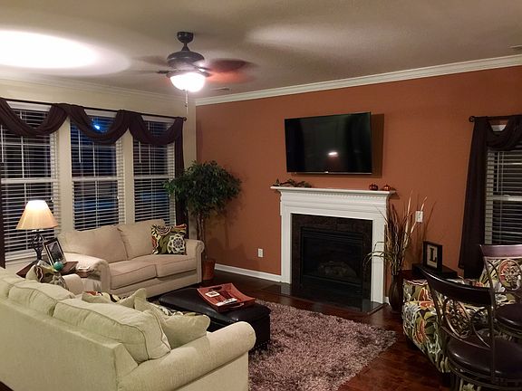 3rd image of 3271 Dunwick Dr