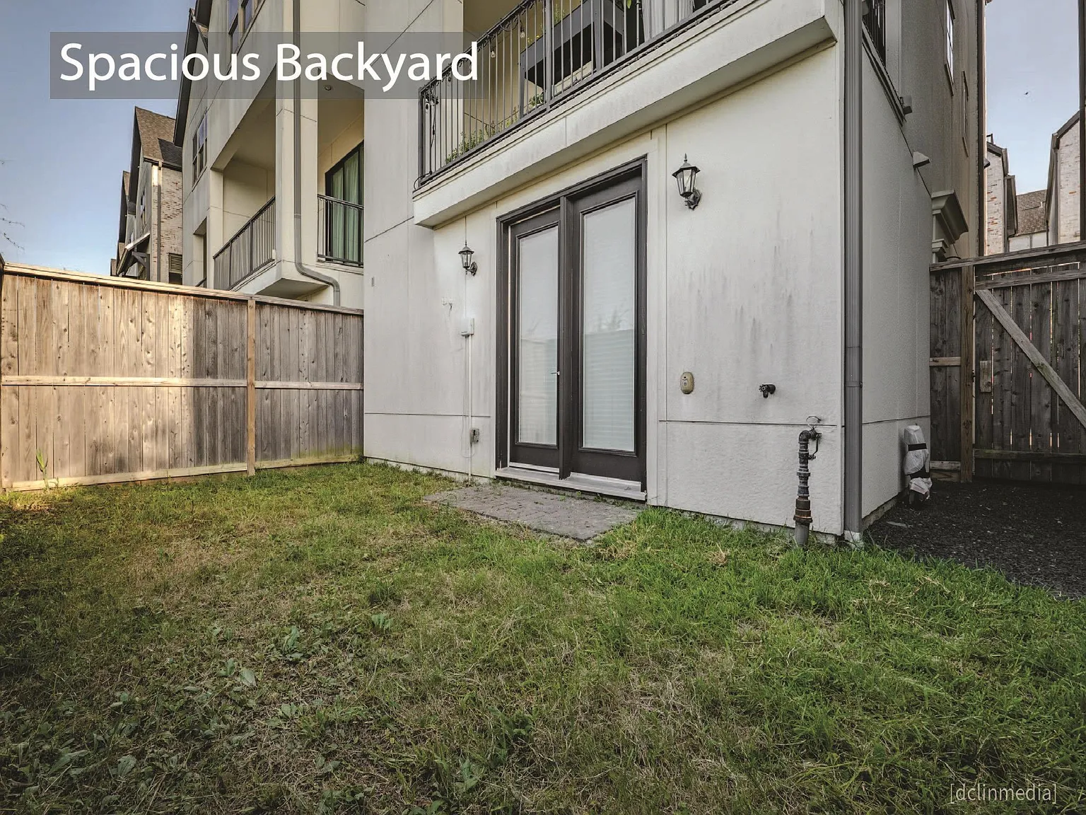3 bed, 3.5 bath, 2094 sqft, $2,795 — Photo 3