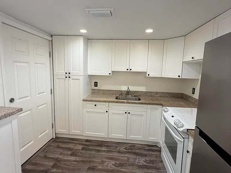 4500 N Flagler Dr #C9 — Photo 10