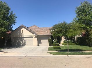 2572 Blackwood Ave, Clovis, CA