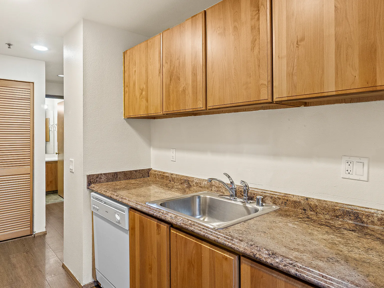 Stone Ct // 1151 N 94th St // Seattle - 47 — Photo 2