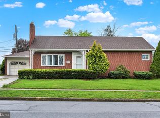 3735 Simpson Rd, Harrisburg, PA 17111