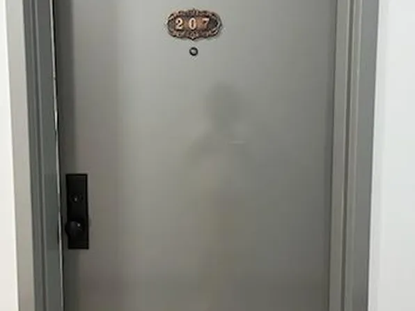 627 Main St #207, Honesdale, PA 18431