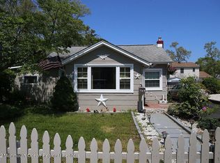 173 Cedarhurst Rd, Brick, NJ 08723