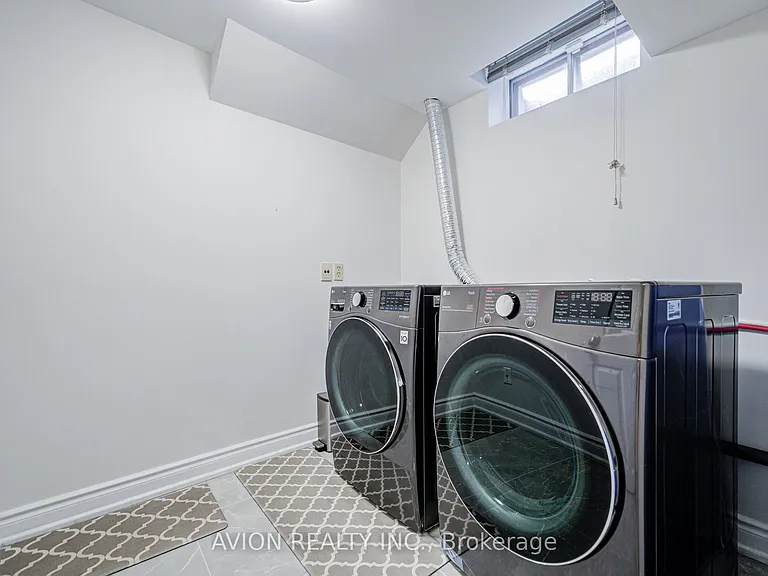 9 Falan Heights Cres — Photo 29