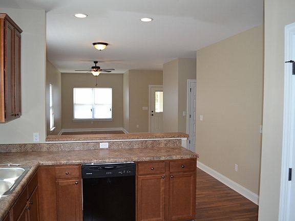 5th image of 1001 E Martin Luther King Blvd #1001