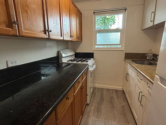 4th image of 1048 Wong Ho Ln #2