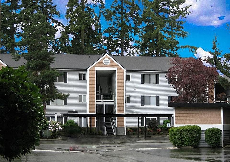 1st image of 1003 156th Ave NE