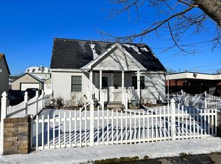 204 Chapman Pl, Elmira, NY
