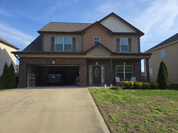 1417 Millet Dr, Clarksville, TN 37040