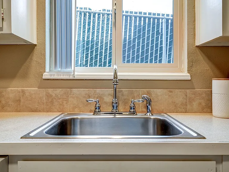 Upland Terrace — Photo 19