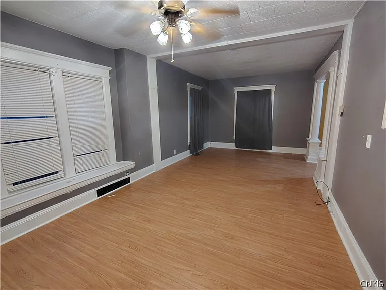 147 E Matson Ave — Photo 2