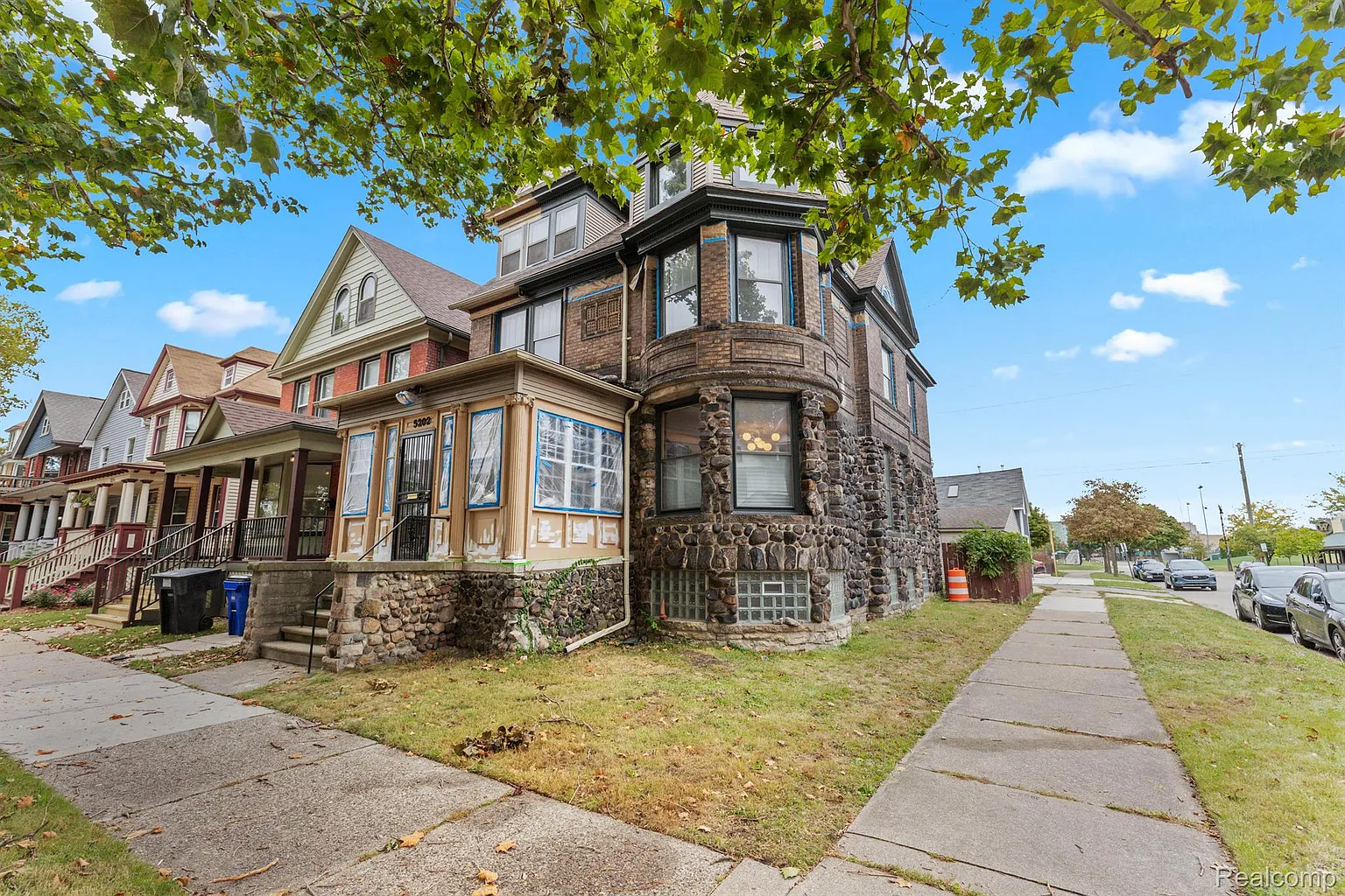 5202 Commonwealth St photo 1