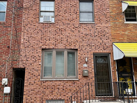 3rd image of 2639 E Ann St