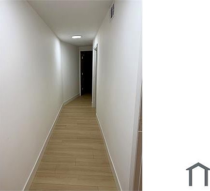 4th image of 759 Chartiers Ave #1