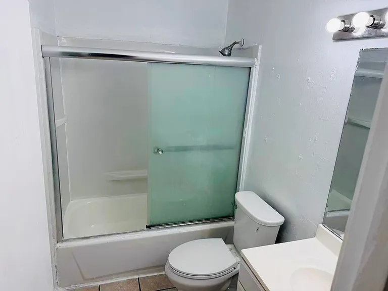 5039 Yale St #3 — Photo 9