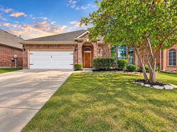 2745 Cedar Ridge Ln, Fort Worth, TX 76177