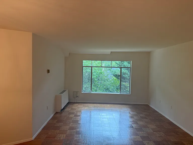 5301 Westbard Cir #346 — Photo 15