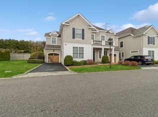 101 High Pond Ln, Southampton, NY 11968