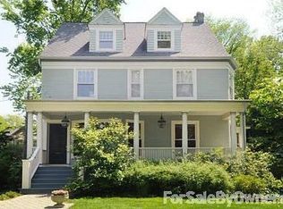2103 Orrington Ave, Evanston, IL 60201