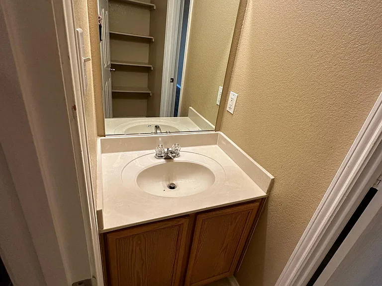 1341 Castle Ridge Rd — Photo 12