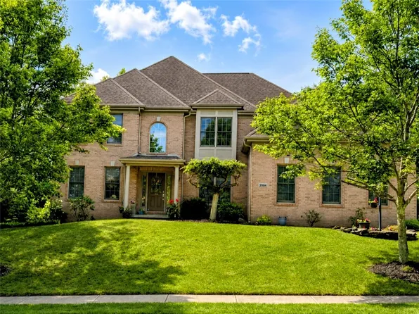 2004 Maxwell Ln, Mars, PA 16046